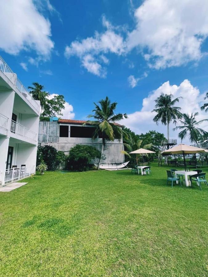 Seacoast Sanctuary Beach Hotel Dikwella Esterno foto
