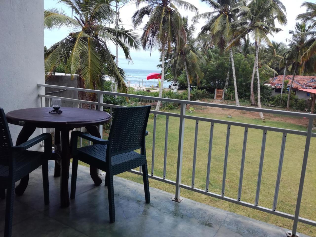 Seacoast Sanctuary Beach Hotel Dikwella Esterno foto
